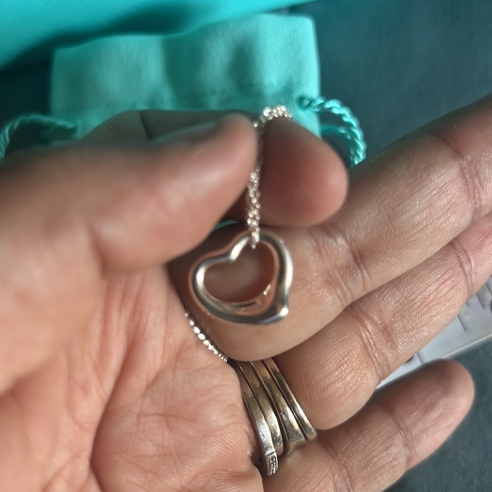 Tiffany & Co Elsa Peretti Heart Necklace Small - Picture 7 of 11